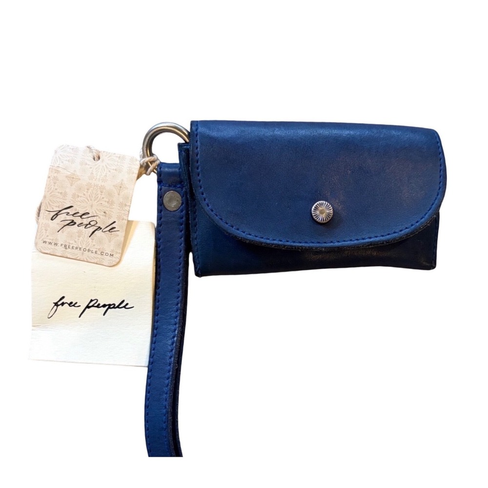 NEW FREE PEOPLE Mini Leather Wristlet Keychain Wallet Sapphire Blue Gift Travel